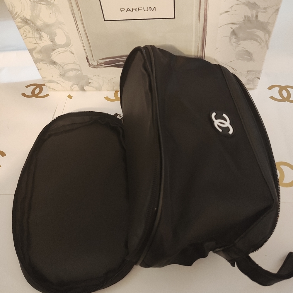 CC Black Cosmetics Bag/Clutch - Picture 5 of 13